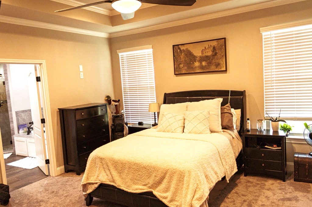 2106 S County Rd 1054, Midland, Texas image 23