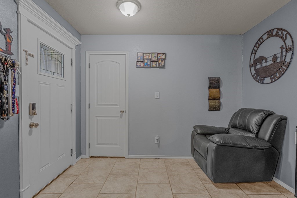 1004 Jefferson St, Odessa, Texas image 4
