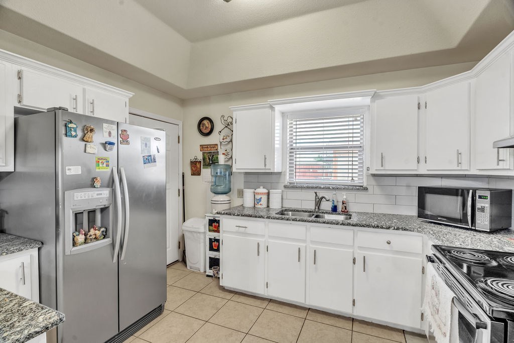 806 W School Drive, Stanton, Texas image 8
