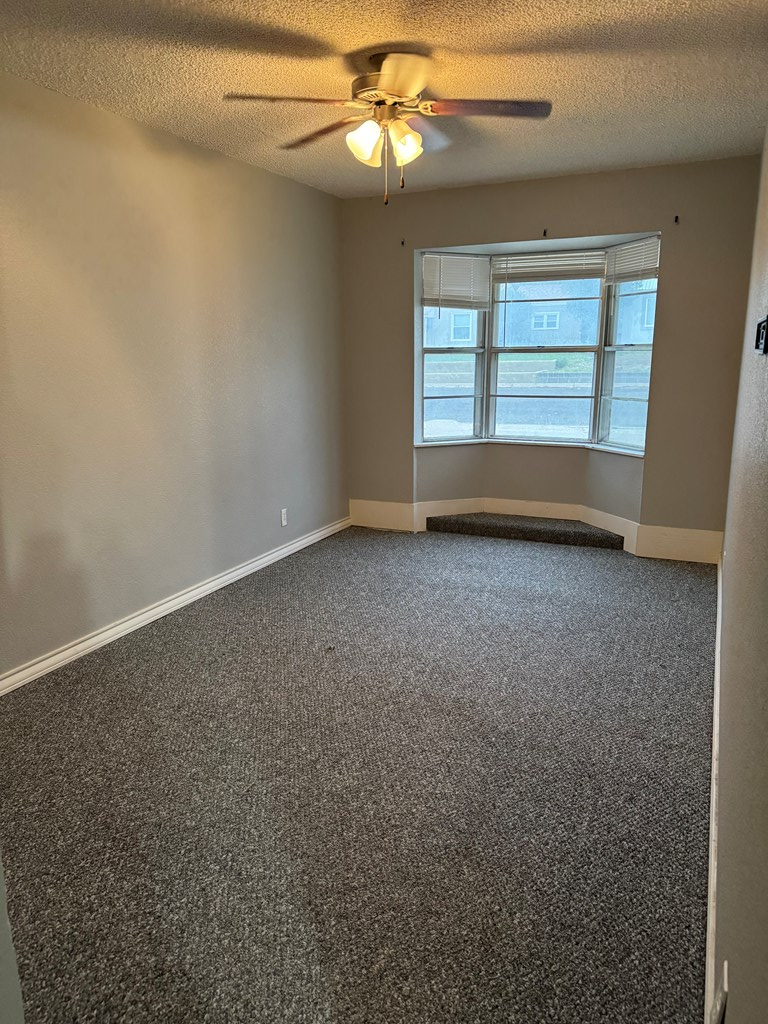 702 W 18th St, Big Spring, Texas image 26