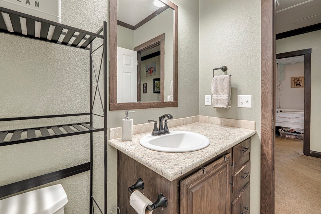 14241 Lariat Trail, Gardendale, Texas image 27