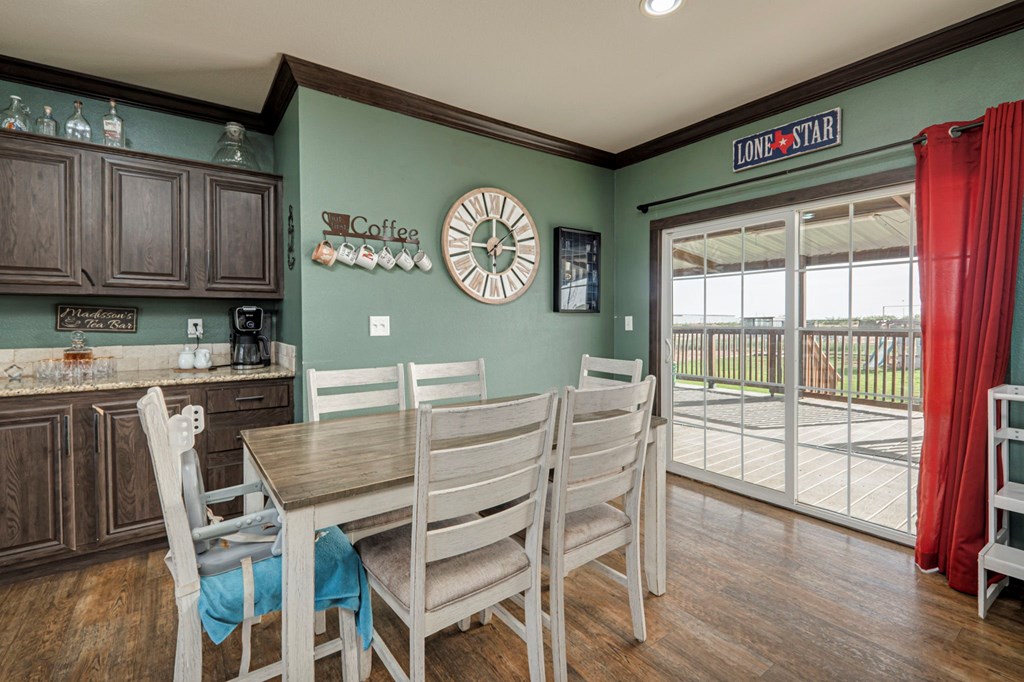 14241 Lariat Trail, Gardendale, Texas image 12