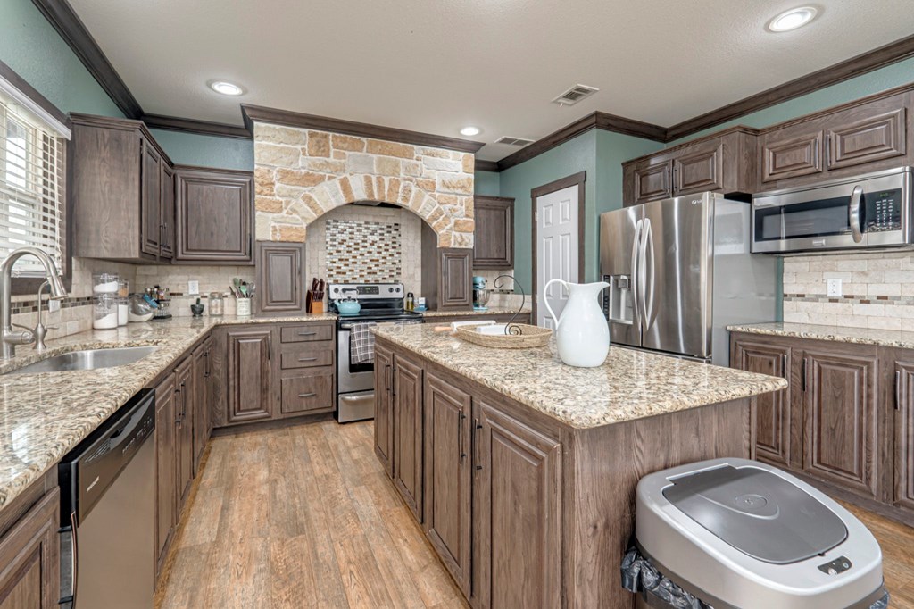 14241 Lariat Trail, Gardendale, Texas image 15