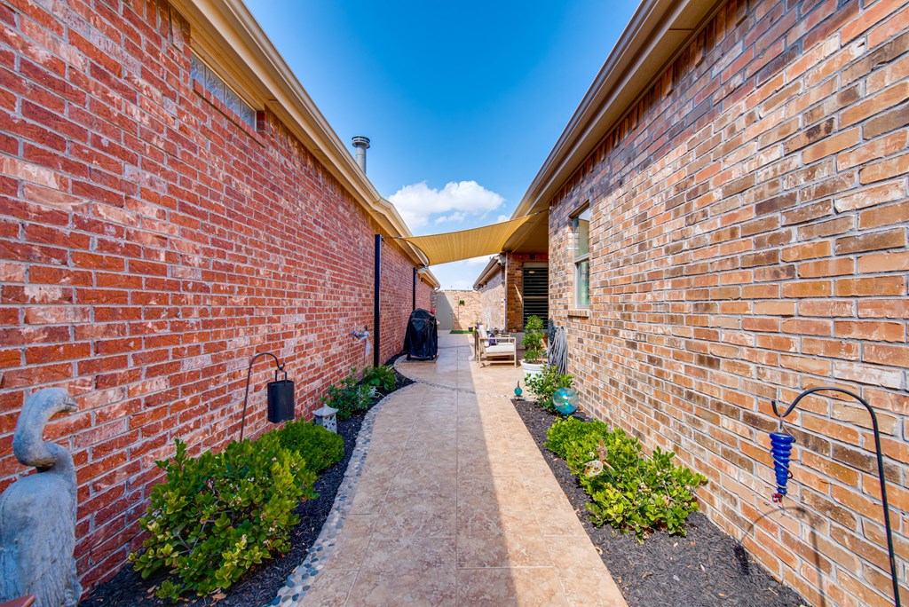 3300 Wrigley, Midland, Texas image 45