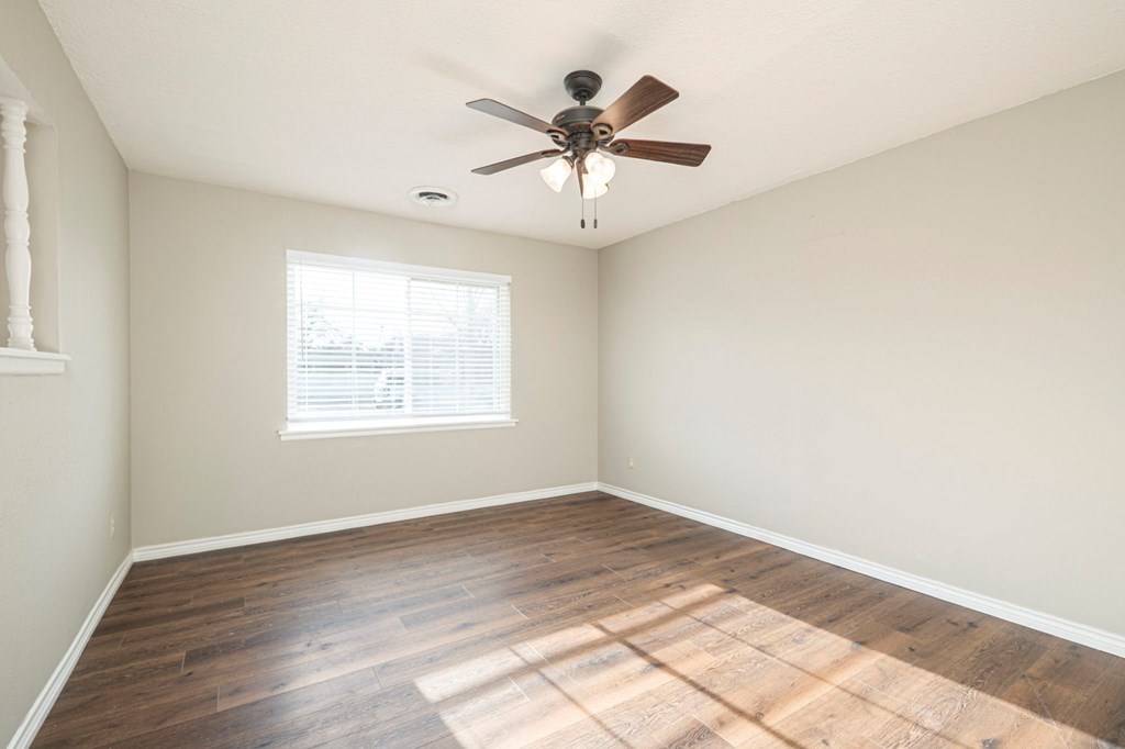 1702 Cessna Dr, Midland, Texas image 6