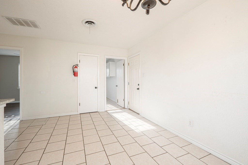 1702 Cessna Dr, Midland, Texas image 22