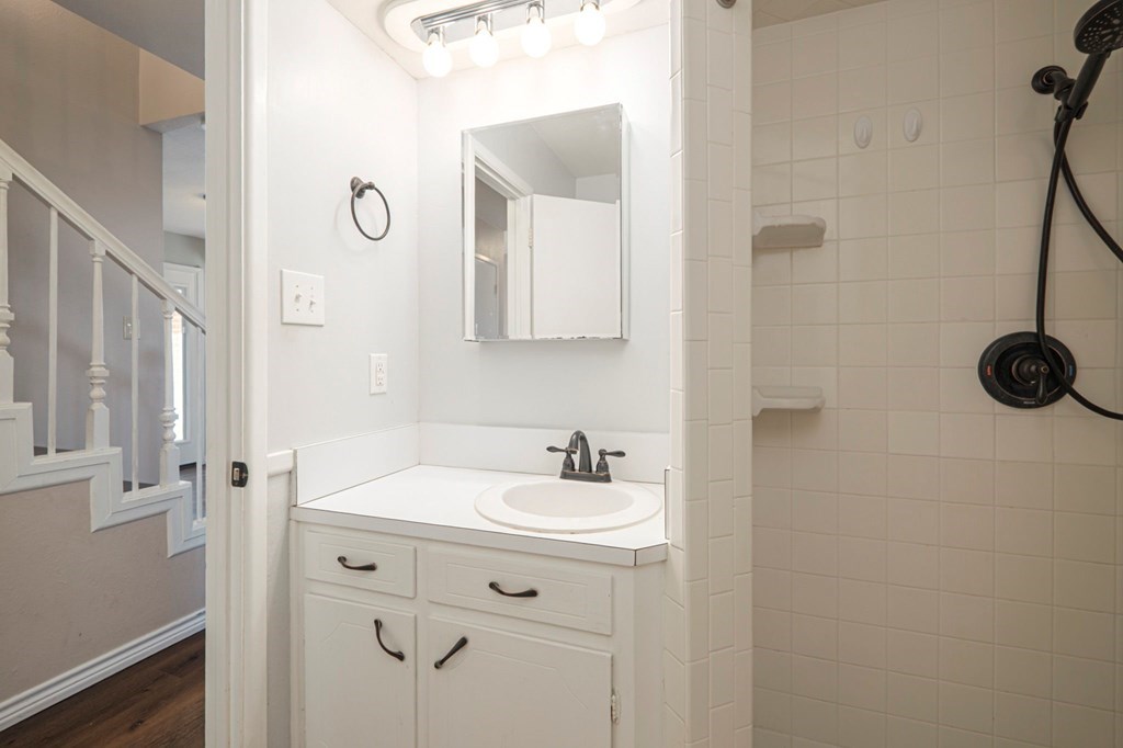 1702 Cessna Dr, Midland, Texas image 35