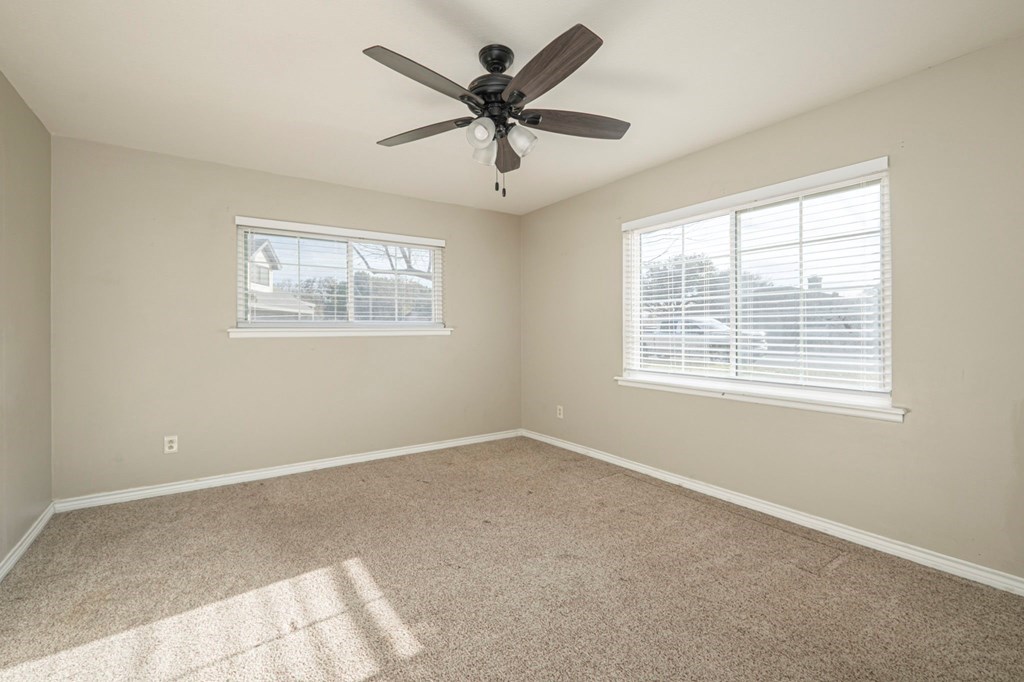 1702 Cessna Dr, Midland, Texas image 30
