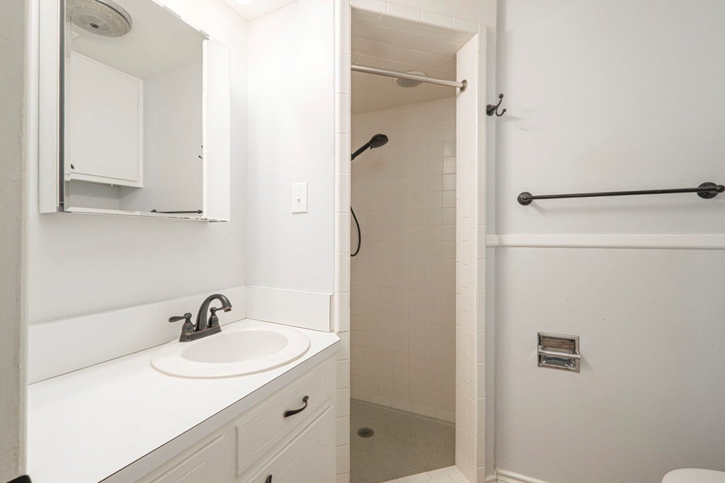 1702 Cessna Dr, Midland, Texas image 34