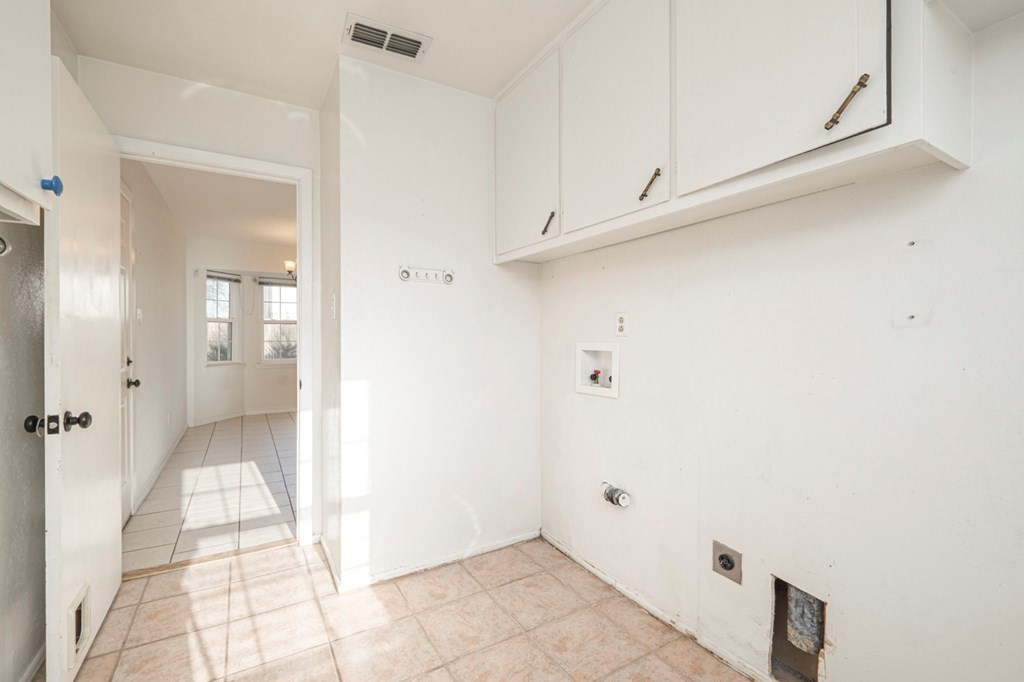 1702 Cessna Dr, Midland, Texas image 29