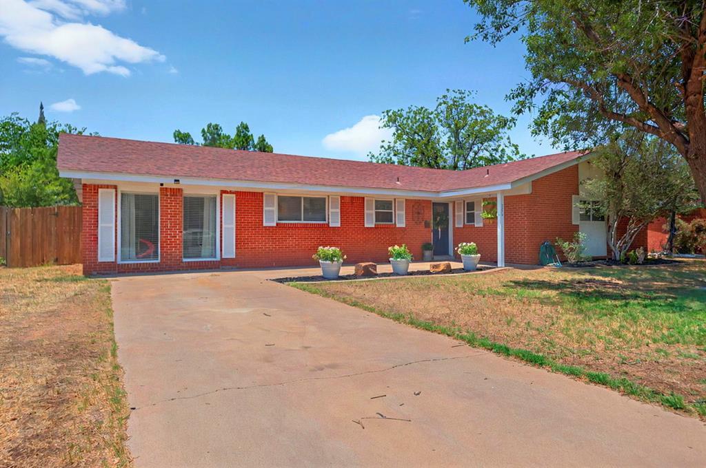 3216 W Dengar Ave, Midland, Texas image 2
