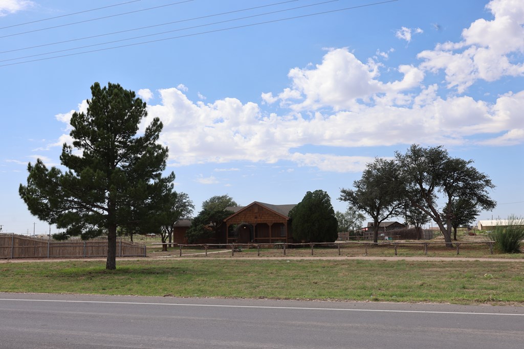 7115 N County Rd 1294, Midland, Texas image 5