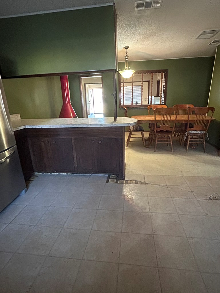 702 N Gillis, Fort Stockton, Texas image 10