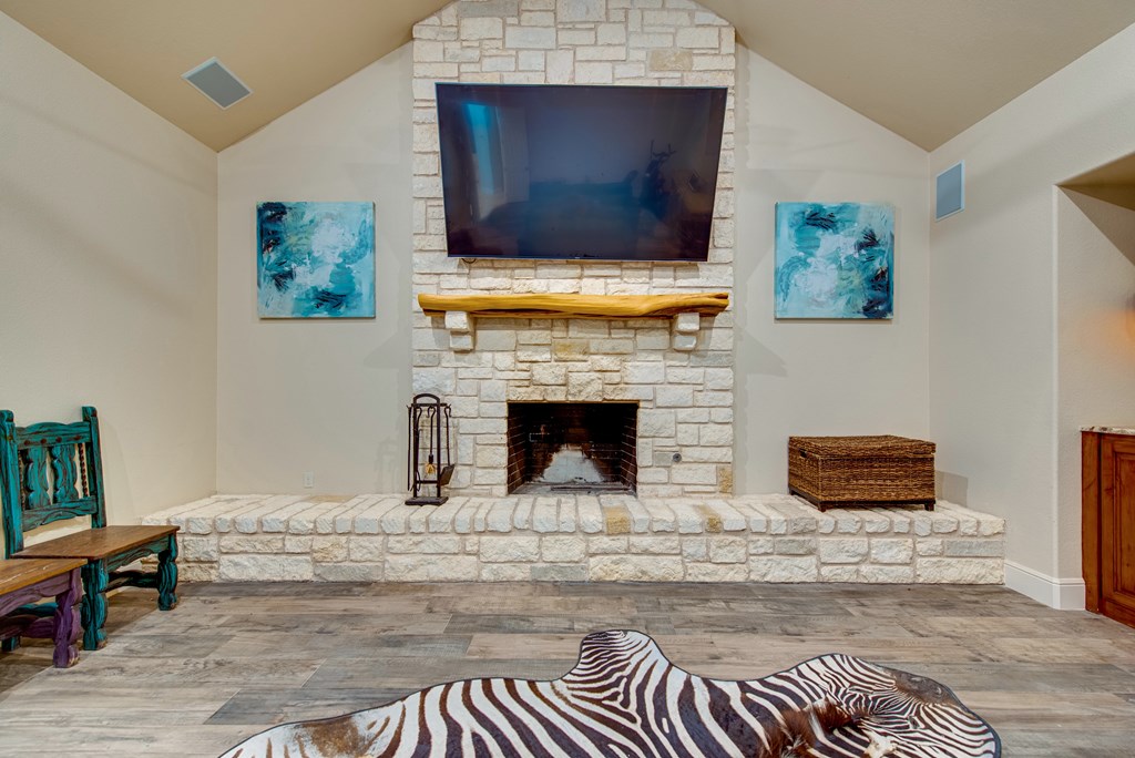 6604 E County Rd 107, Midland, Texas image 24