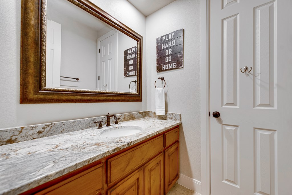 6604 E County Rd 107, Midland, Texas image 31