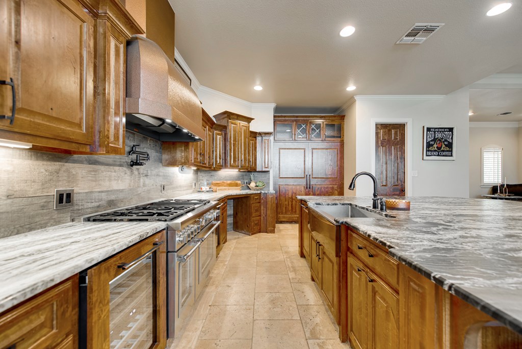6604 E County Rd 107, Midland, Texas image 17