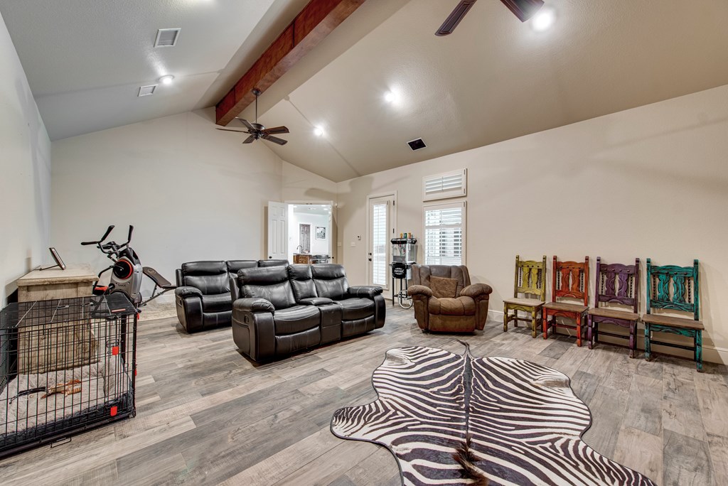 6604 E County Rd 107, Midland, Texas image 25