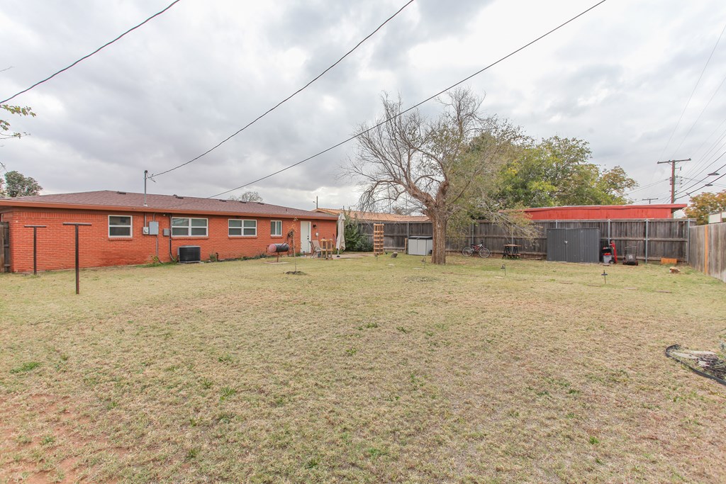 2637 E 11th St, Odessa, Texas image 33