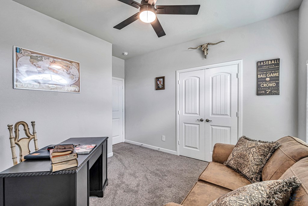 6917 Mcpherson Ln, Midland, Texas image 24