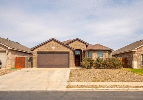 Homes For Sale - 1503 San Miguel Ave<br/> Midland, TX 79705