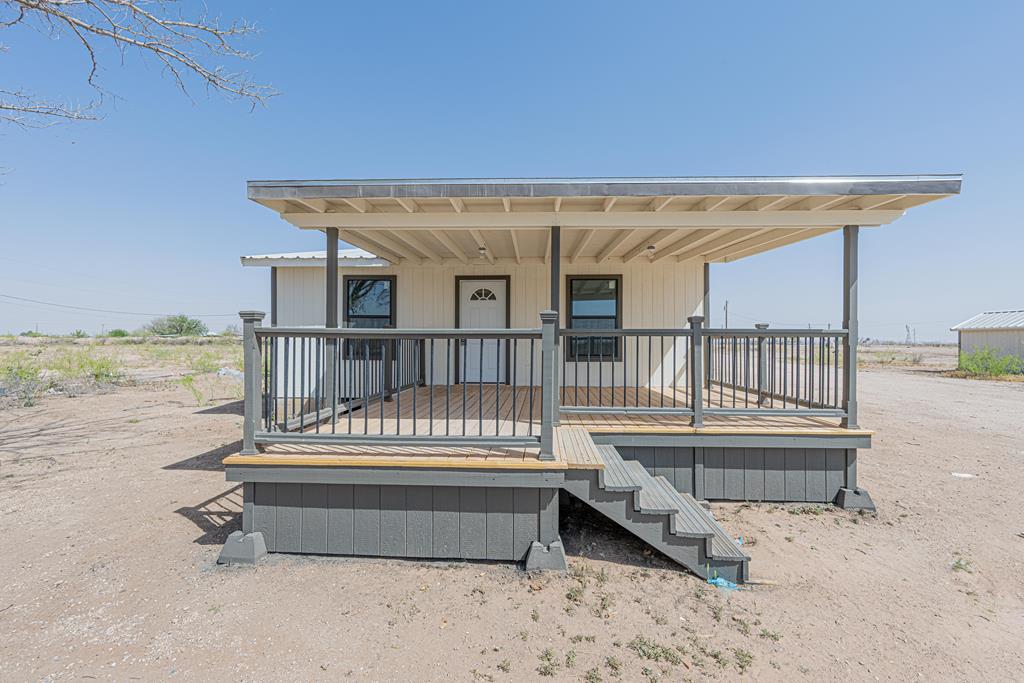 241 Bass St, Crane, Texas image 1