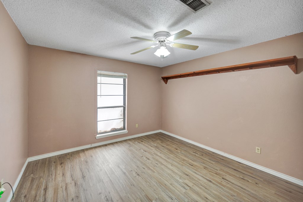4205 Irvin Dr, Midland, Texas image 14