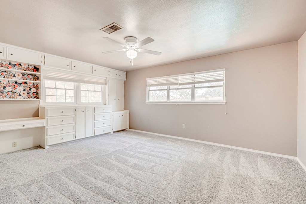 2601 Dengar Ave W, Midland, Texas image 37