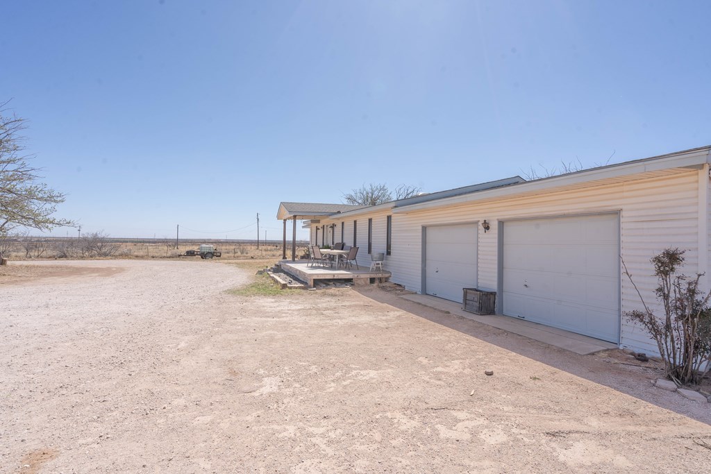 6308 S County Rd 1182, Midland, Texas image 33