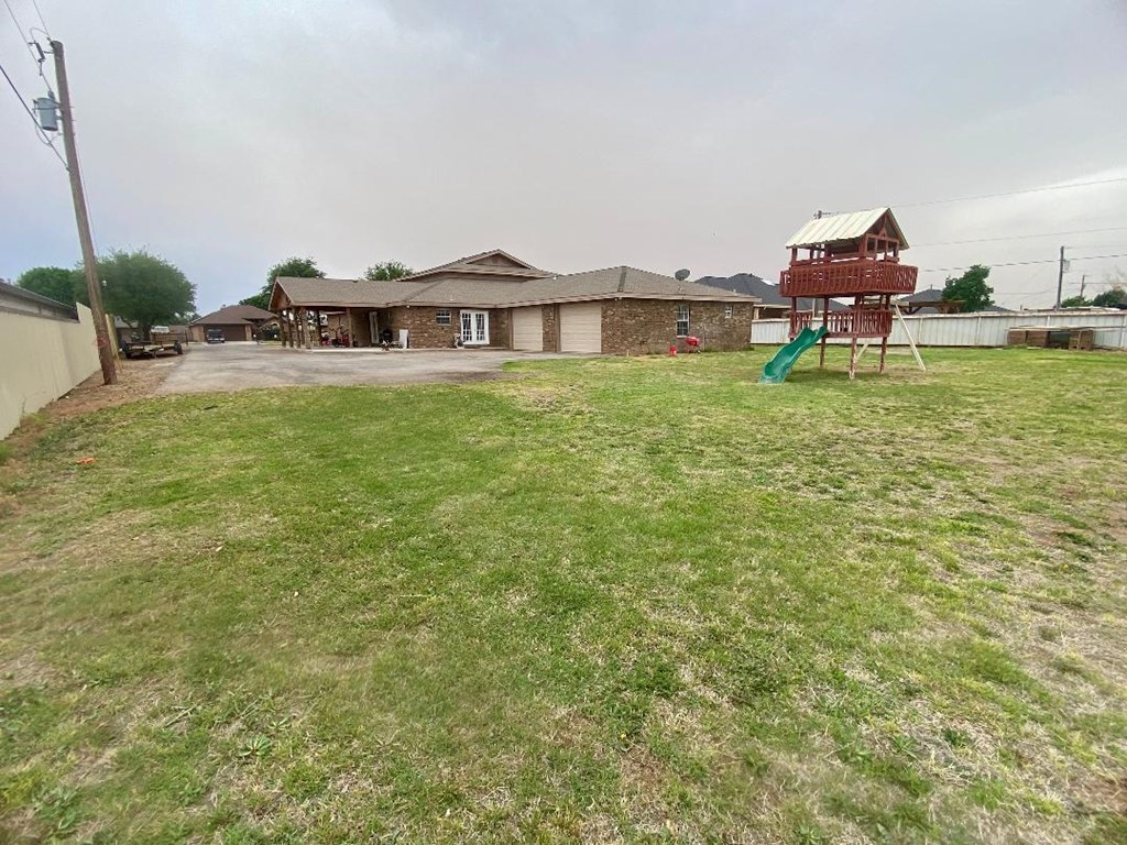 1805 N Washita, Midland, Texas image 37