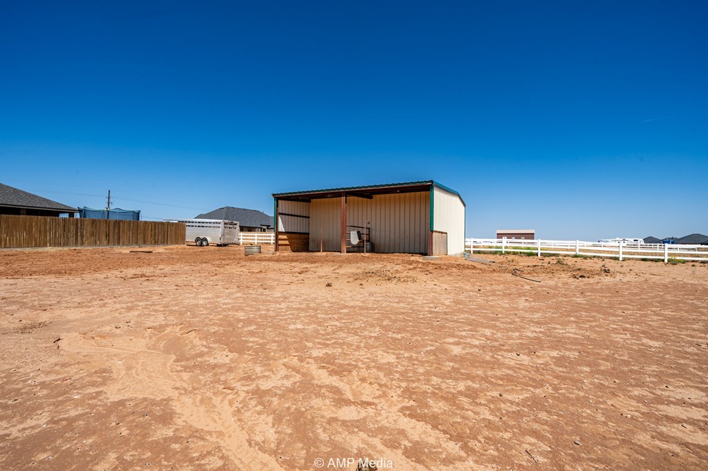 2339 S County Rd 1060, Midland, Texas image 31