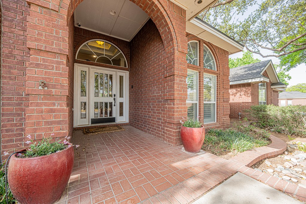 5415 Ridgemont Court, Midland, Texas image 3