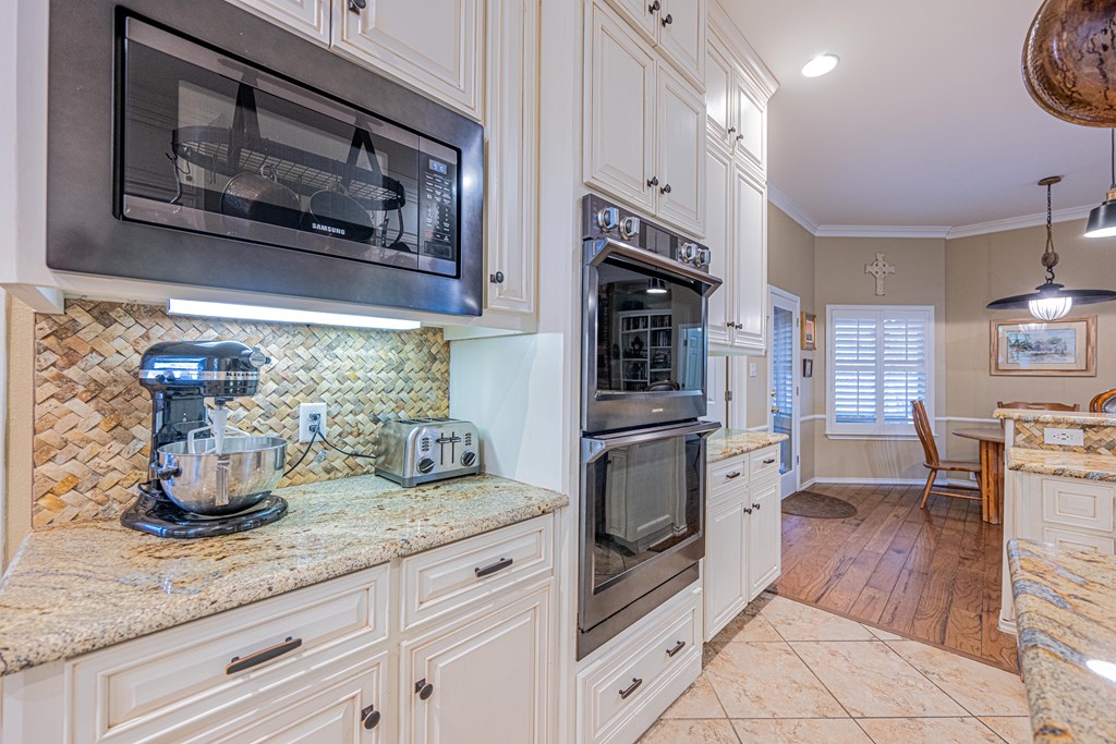 5415 Ridgemont Court, Midland, Texas image 16