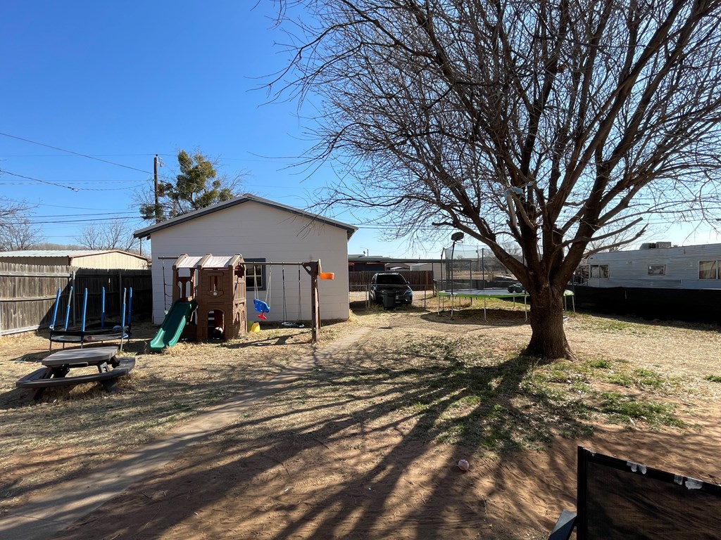 936 Rusk, Colorado City, Texas image 13