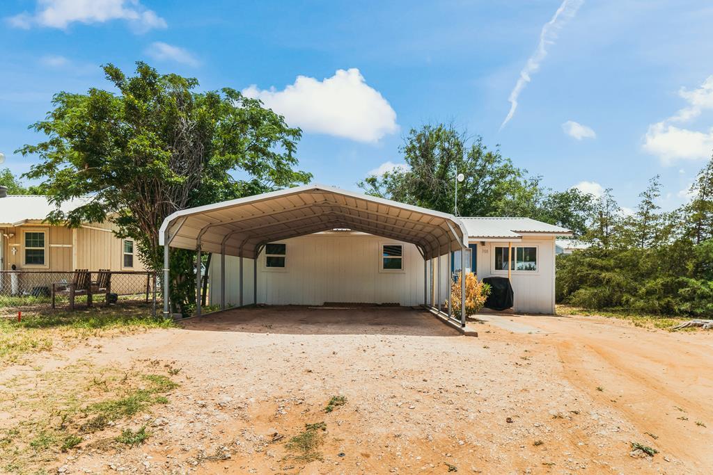708 E Ave A, Seminole, Texas image 17