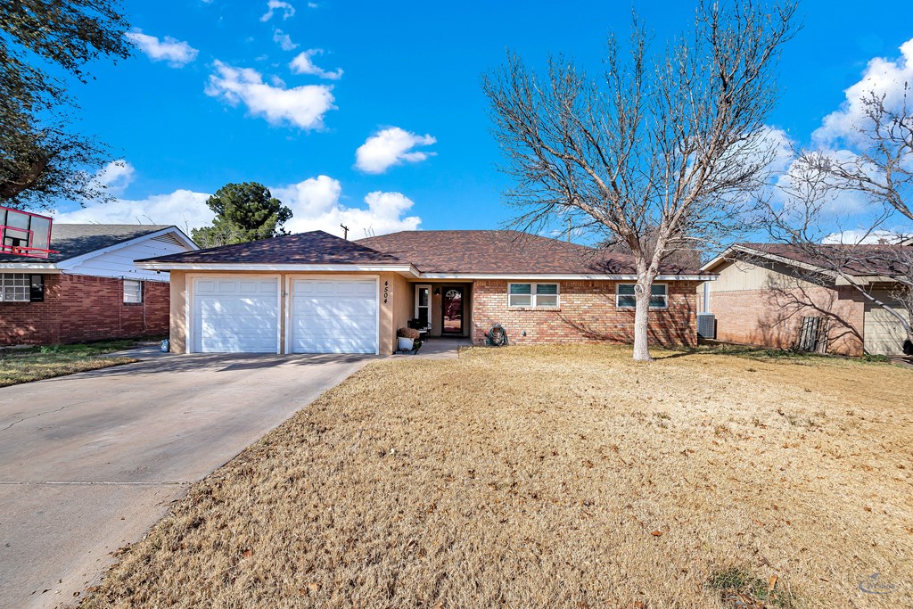 4504 W Dengar Ave, Midland, Texas image 4