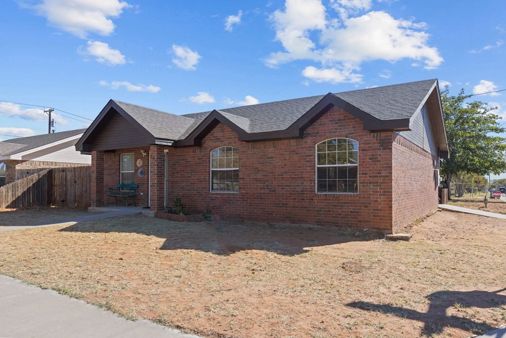200 E Cuthbert Ave, Midland, Texas image 4