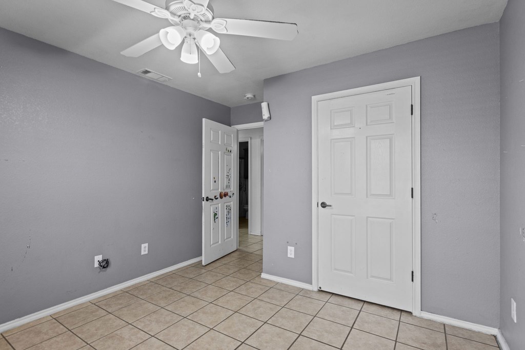 200 E Cuthbert Ave, Midland, Texas image 13