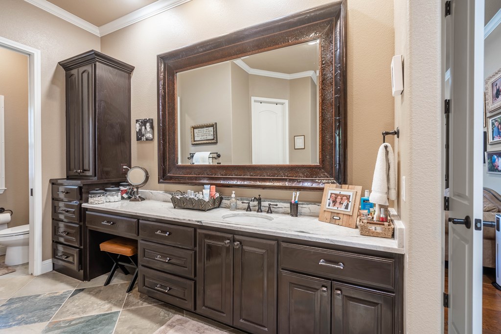 1500 Bedford Ave, Midland, Texas image 25