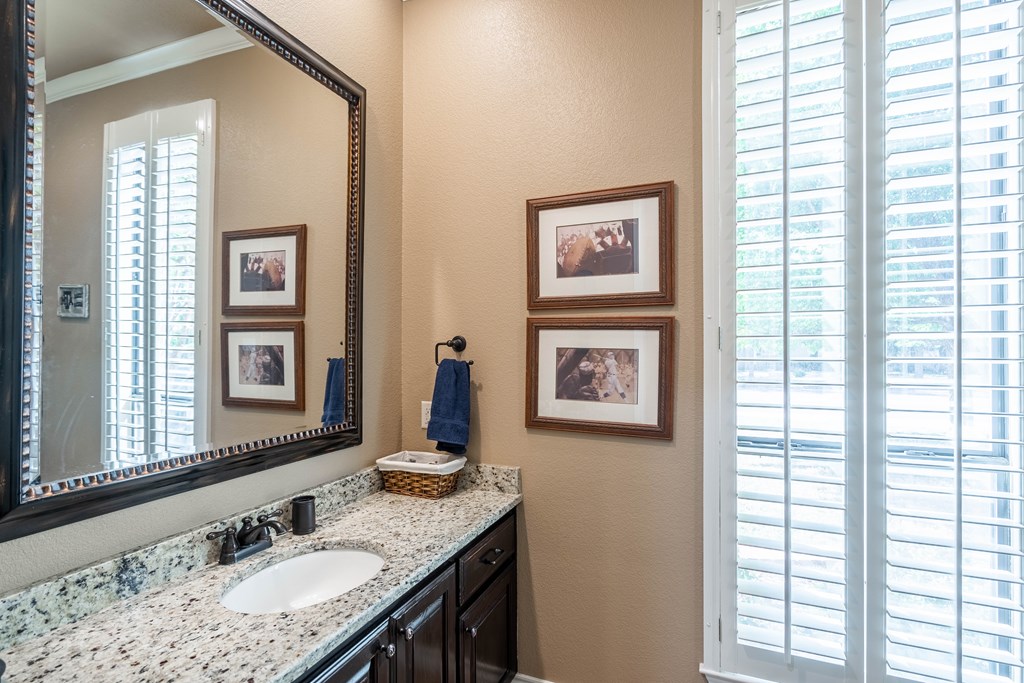 1500 Bedford Ave, Midland, Texas image 33