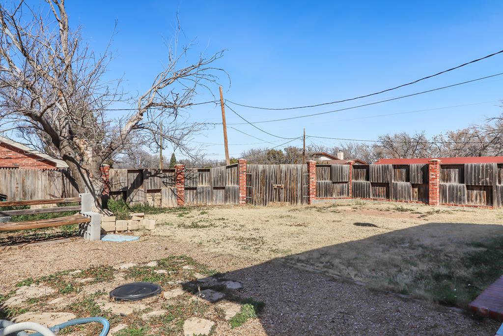 600 W 15th St, Big Spring, Texas image 37