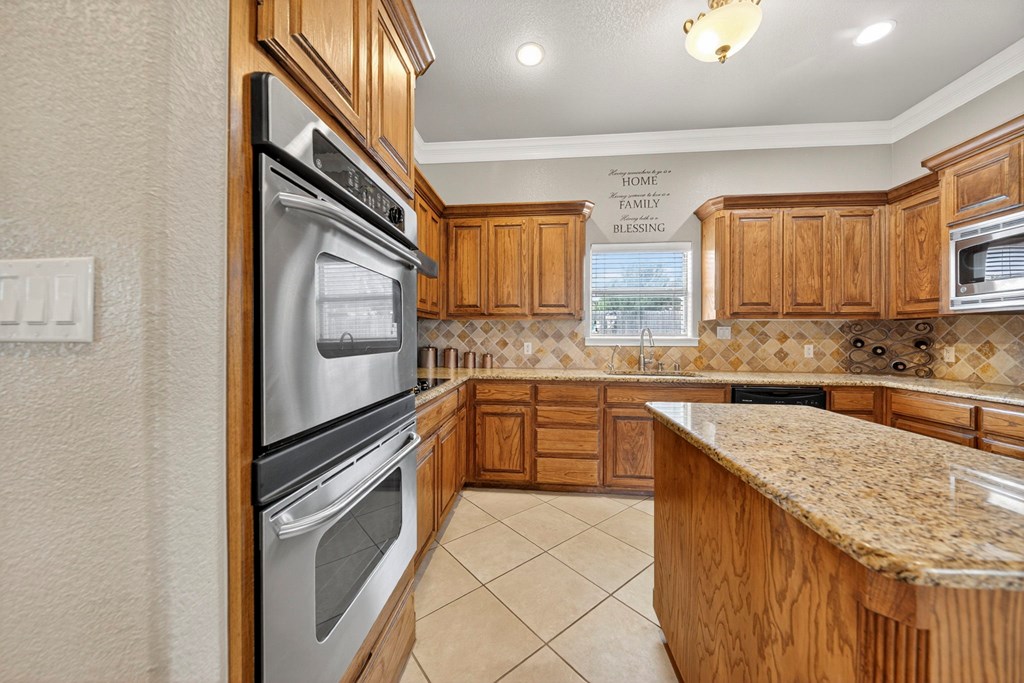 5102 Oak Valley Dr, Midland, Texas image 16