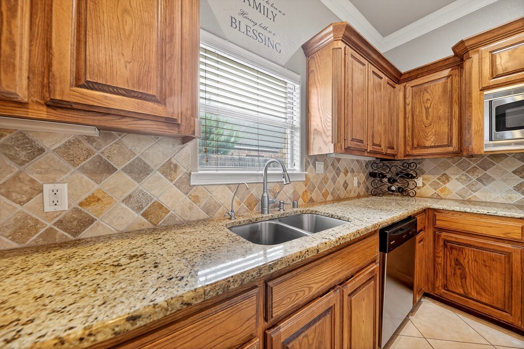 5102 Oak Valley Dr, Midland, Texas image 17