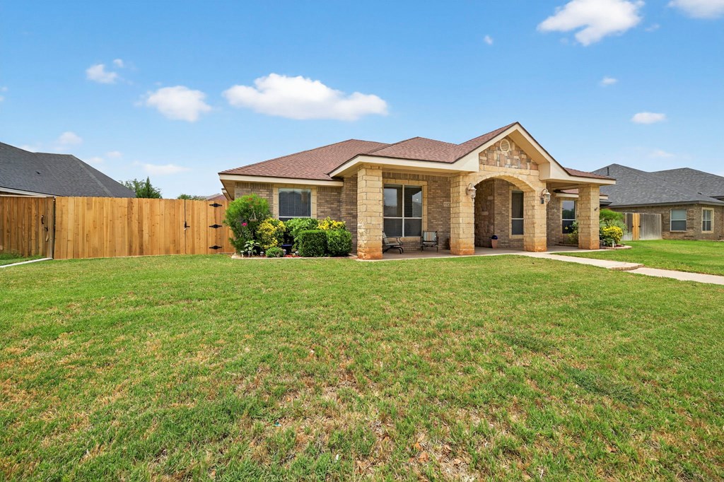 5102 Oak Valley Dr, Midland, Texas image 3
