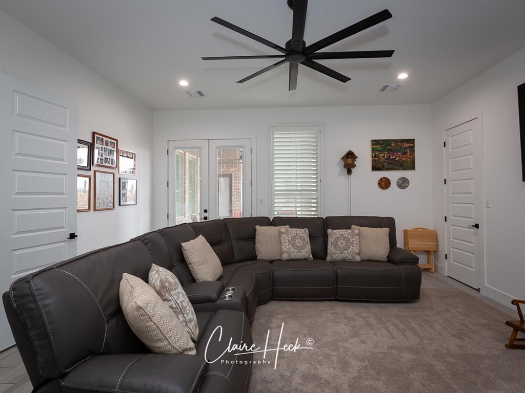 6800 Castle Wood Dr, Midland, Texas image 28