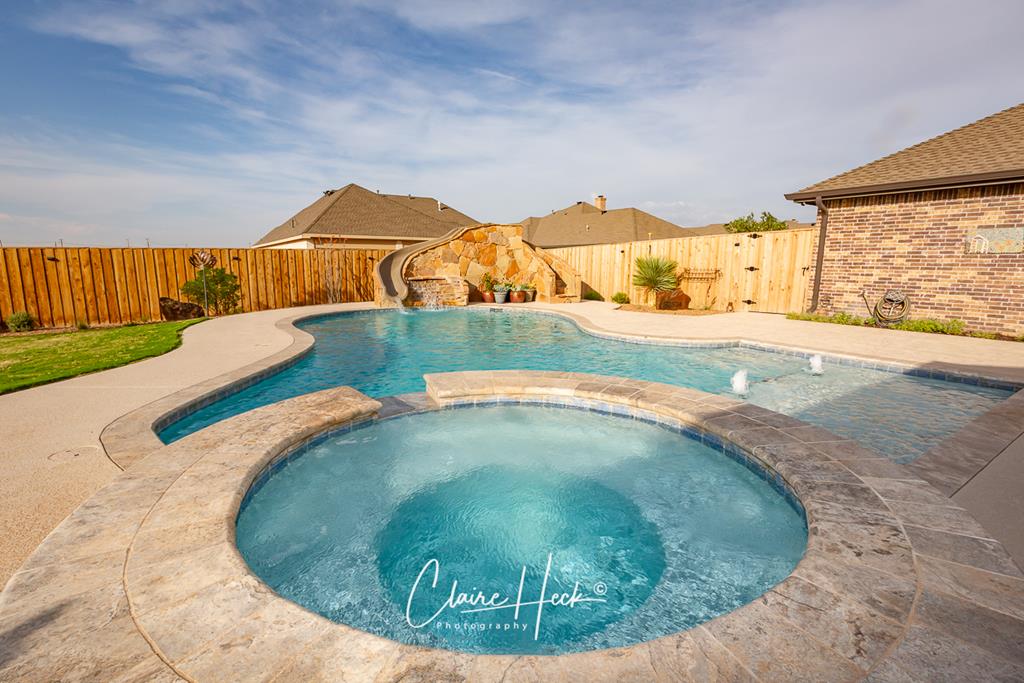 6800 Castle Wood Dr, Midland, Texas image 2