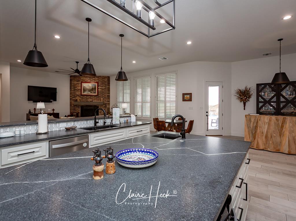 6800 Castle Wood Dr, Midland, Texas image 13