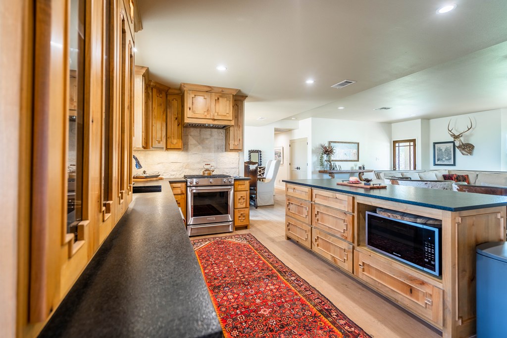 11800 W County Rd 52, Midland, Texas image 15