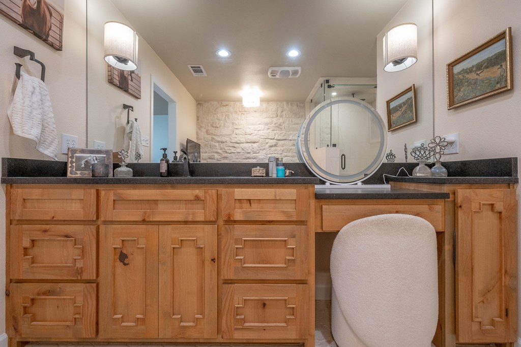 11800 W County Rd 52, Midland, Texas image 38
