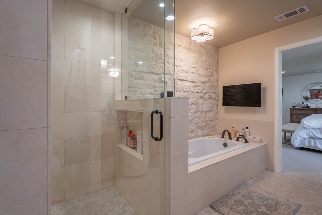 11800 W County Rd 52, Midland, Texas image 35