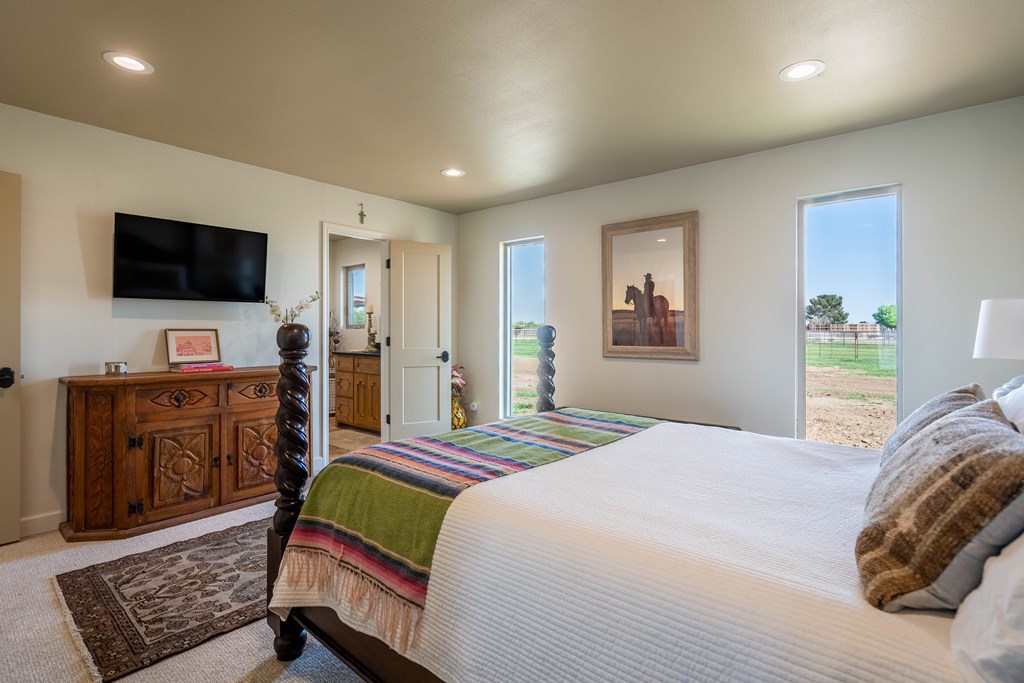 11800 W County Rd 52, Midland, Texas image 24